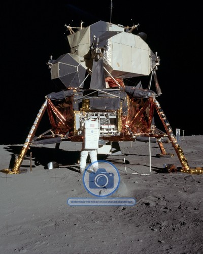 Buzz aldrin apollo removing - aldrin, 11